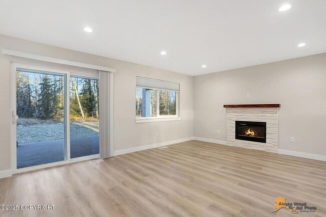 Building Photo - 533 Ashbrook Dr