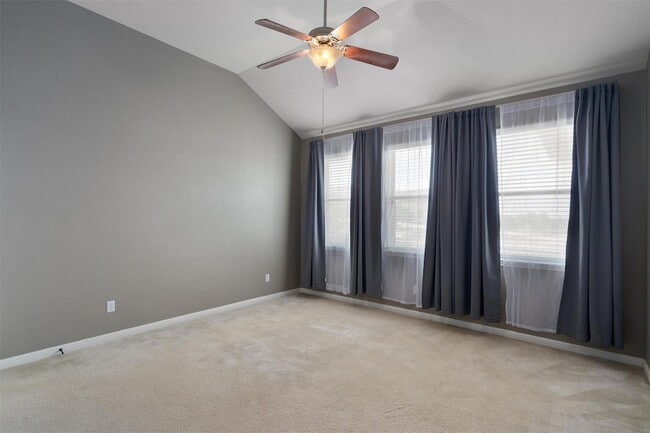 Building Photo - 4405 Tambre Bend