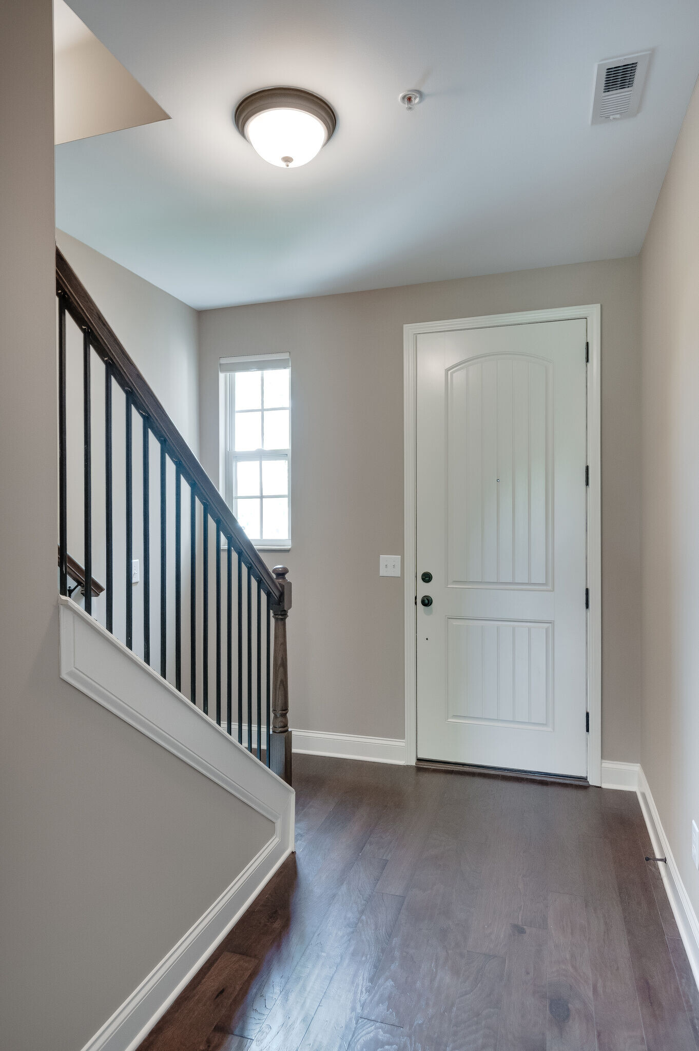 Building Photo - 104 Ambassador Private Cir