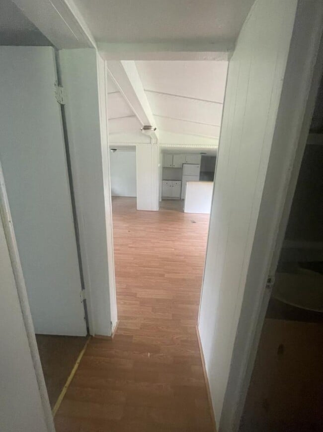 Building Photo - 255 Woodville Heights Cir