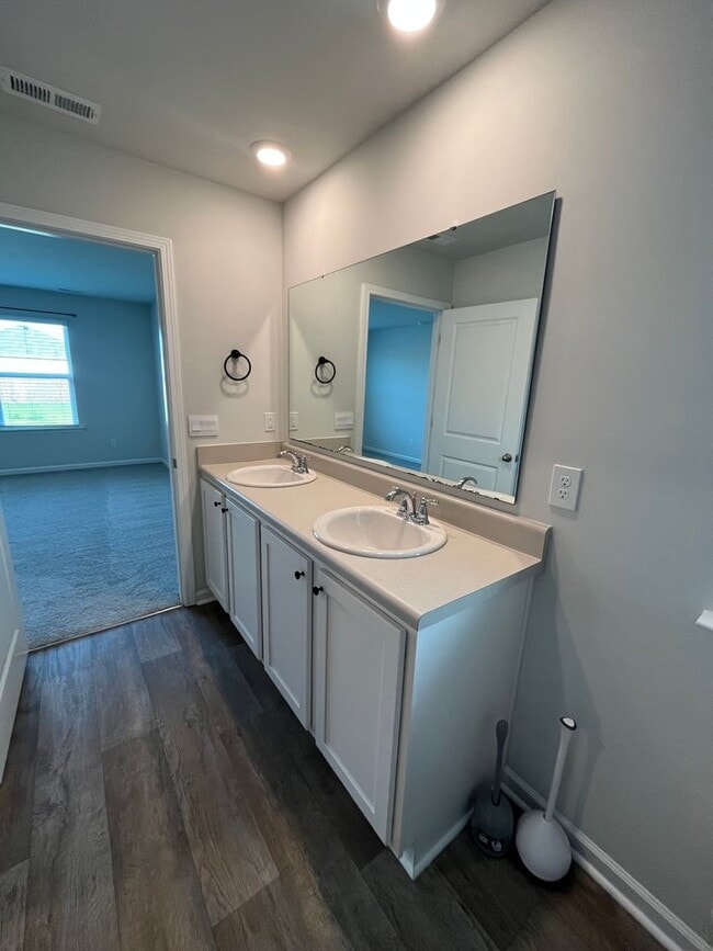 Building Photo - 3563 Wigeon Wy
