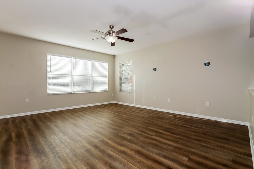 Building Photo - 12608 Evington Point Dr