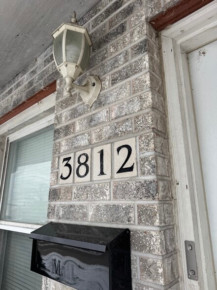 Building Photo - 3812 Mississippi Ave