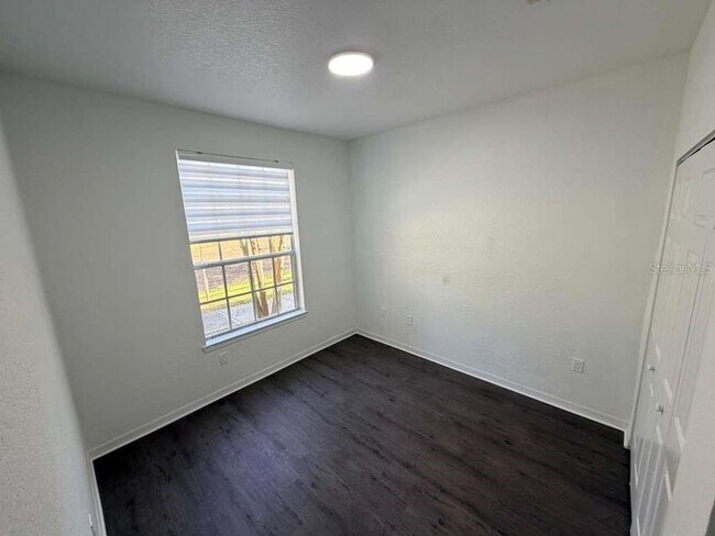 Building Photo - 825 Grand Regency