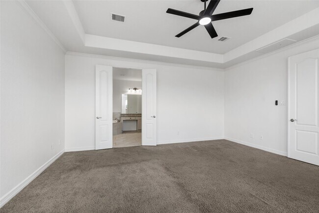 Building Photo - 2923 Golden Honey Ln