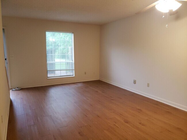 Primary Photo - 1 Bedroom, 1.5 Bath Townhouse