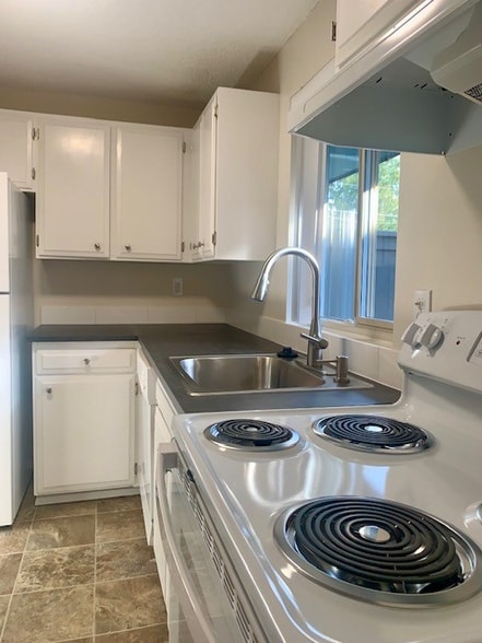 Building Photo - 20832 76th Ave W