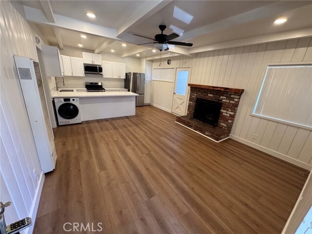 Building Photo - 686 CA-138
