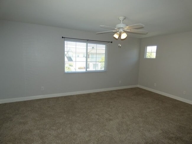 Building Photo - Spacious 4 Bedroom Home In Arborwalk
