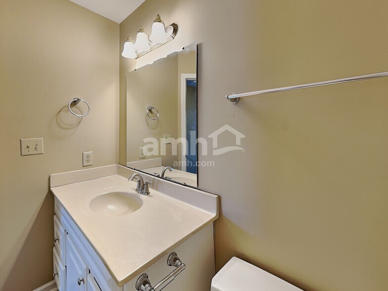 Building Photo - 2454 Wigeon Ct