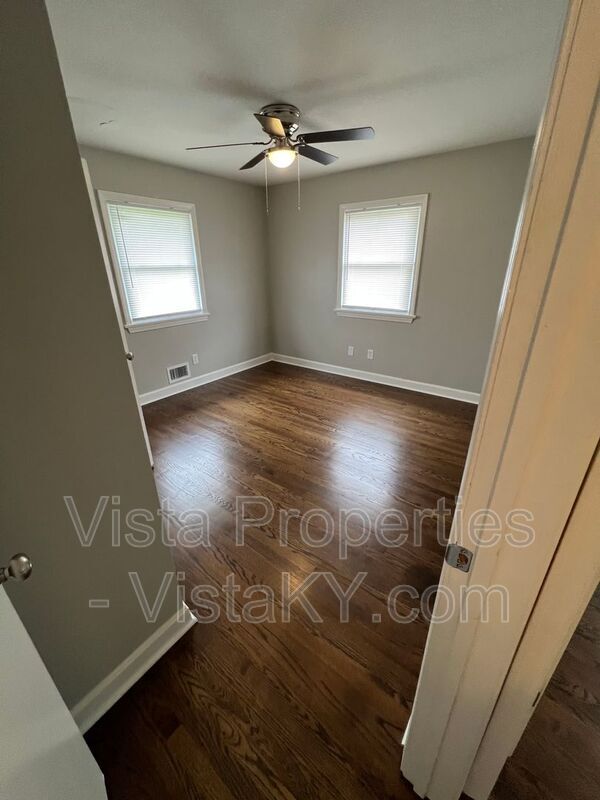 Building Photo - 2512 Accasia Dr