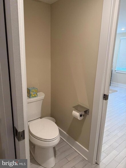 Building Photo - 1651 E Eyre St