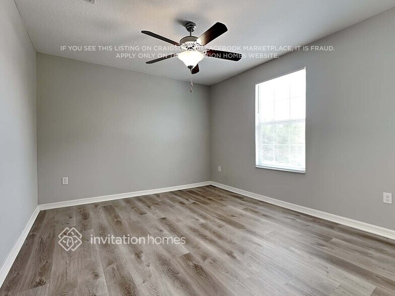 Building Photo - 205 English Heritage Pl