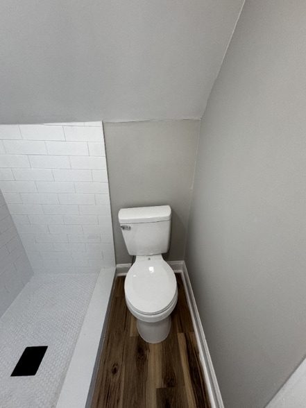 Building Photo - 505 W Columbus Ave