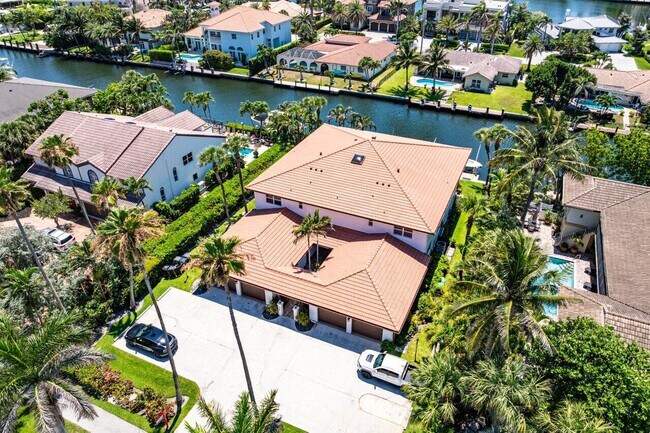 Building Photo - 4316 S Ocean Blvd