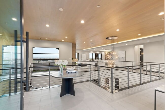 Building Photo - 11142 San Terrazo Pl
