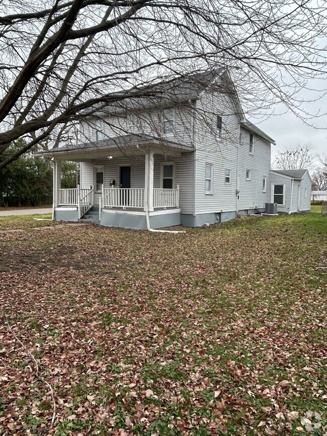 Building Photo - BELOW MARKET RENT!