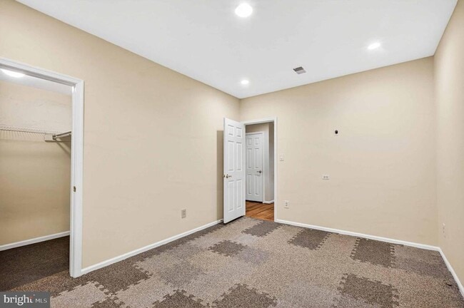 Building Photo - 8016 Quarry Ridge Way