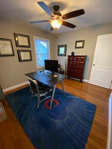 Upstair Bedroom - 121 Johnson St