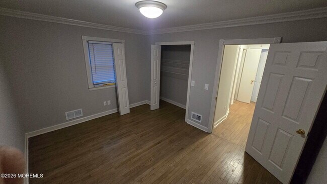 Building Photo - 3204 Fairmont Ave