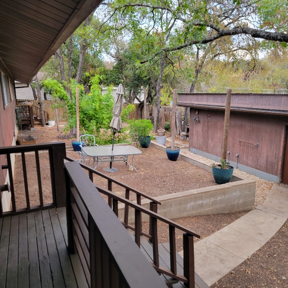 Building Photo - 3326 Scenic Ln