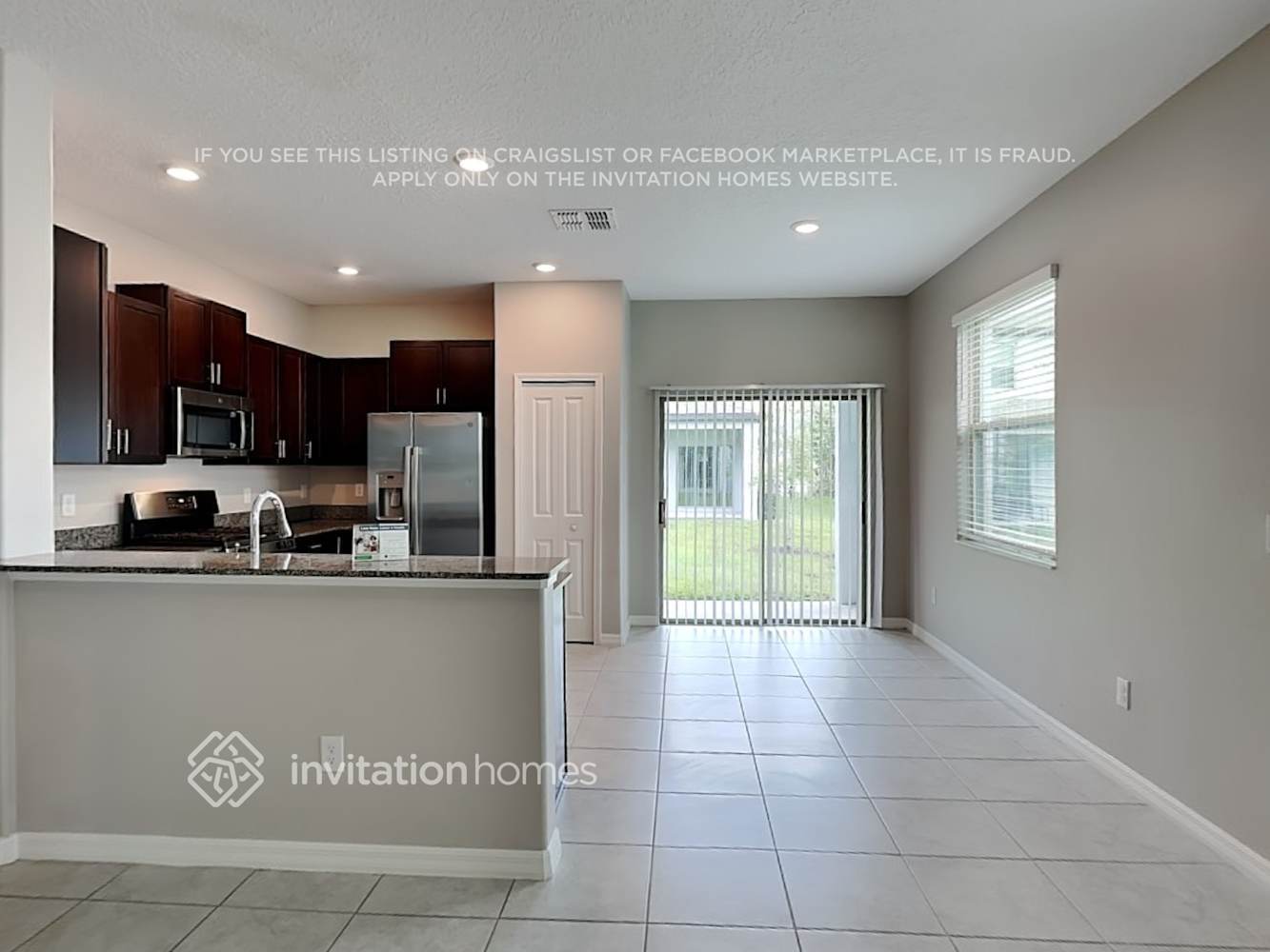 Building Photo - 8476 Druid Oaks Ln