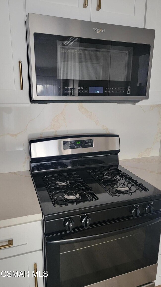 Building Photo - 1720 Elsinore Creek