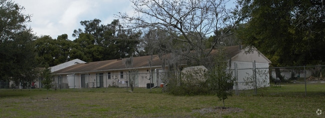 Primary Photo - 110 SE 8th St