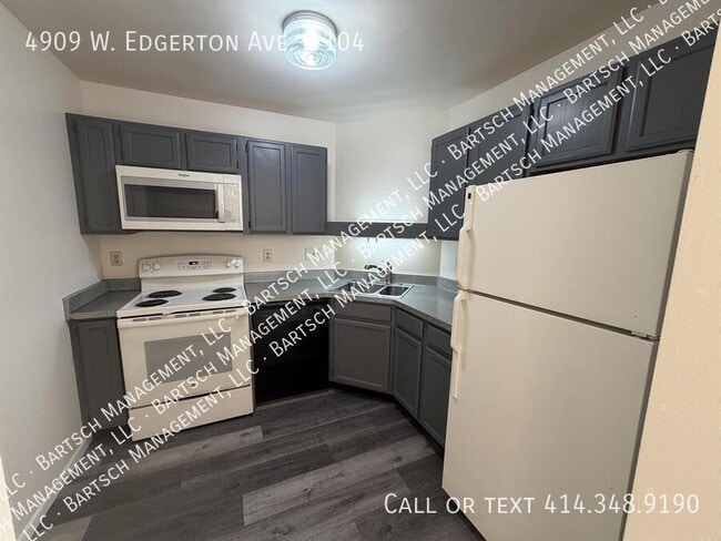 Building Photo - 4909 W Edgerton Ave