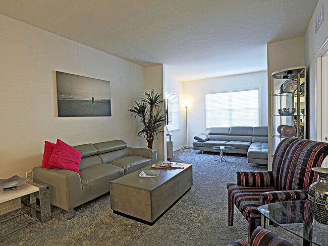 Building Photo - 15645 Ocean Walk Cir