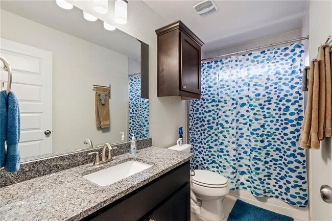 Building Photo - 4130 Kingsley Ave