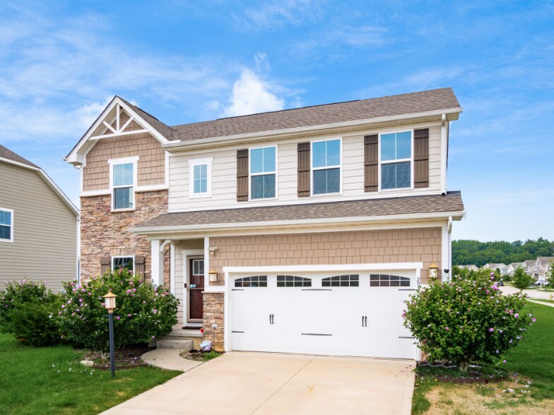 Building Photo - 293 Ensigns Ln