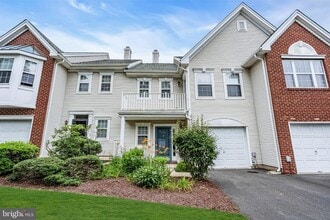 Building Photo - 206 Sandpiper Ct