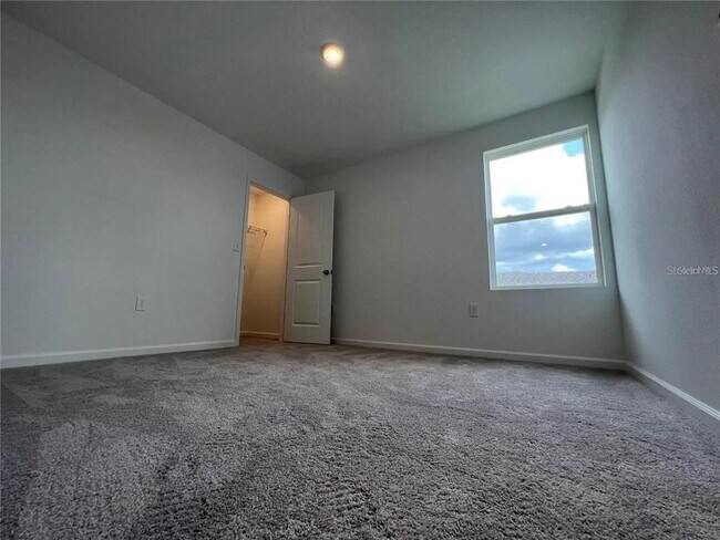 Building Photo - 2217 Crossbow St