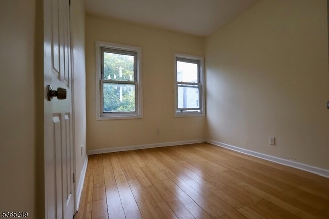 Building Photo - 16 N 5th St