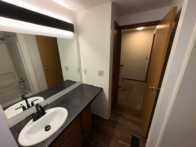 Building Photo - 966 Hidden Acres Ct