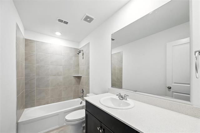 Building Photo - 208 Rubylace Dr