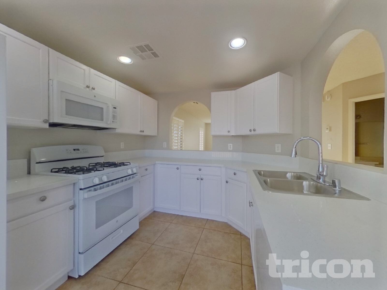 Building Photo - 1446 Lodgepole Dr