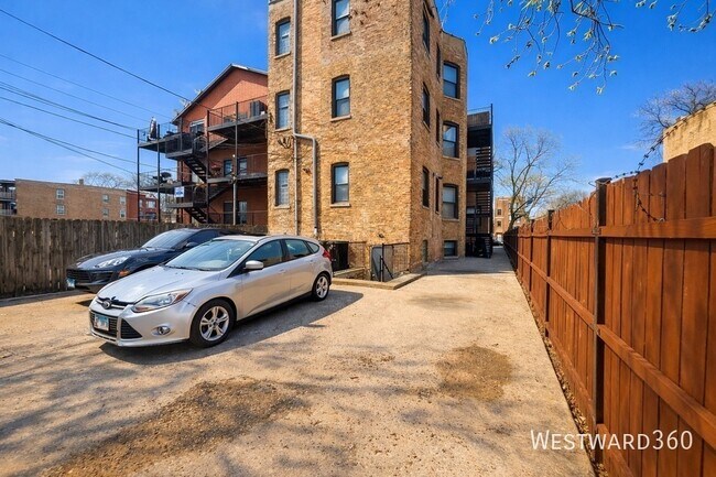 Building Photo - 5172 S Michigan Ave