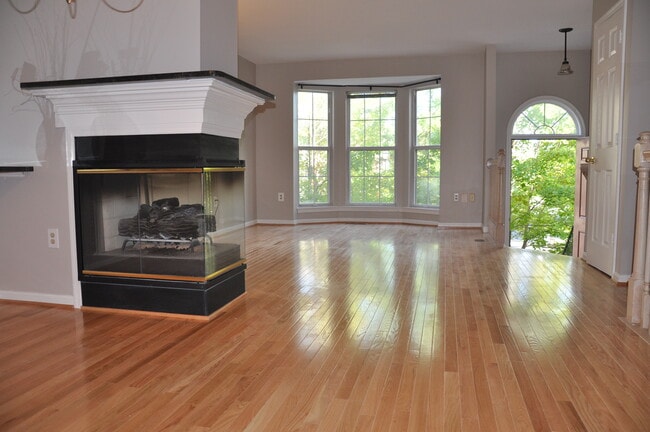 Building Photo - 13130 Kidwell Field Rd