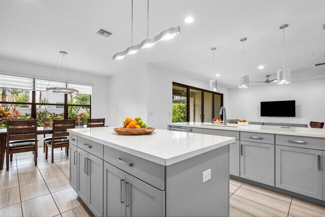Building Photo - 8068 Lemon Serpentine Ln