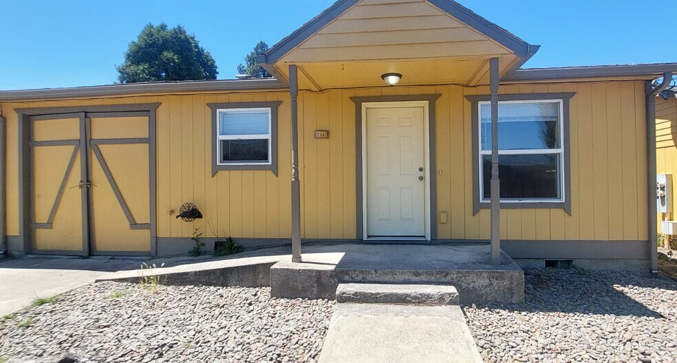Building Photo - 1461 Gleason Ave