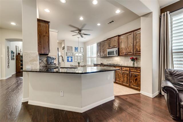 Building Photo - 1014 Somerset Cir