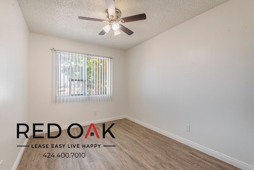 Building Photo - 1215 D St