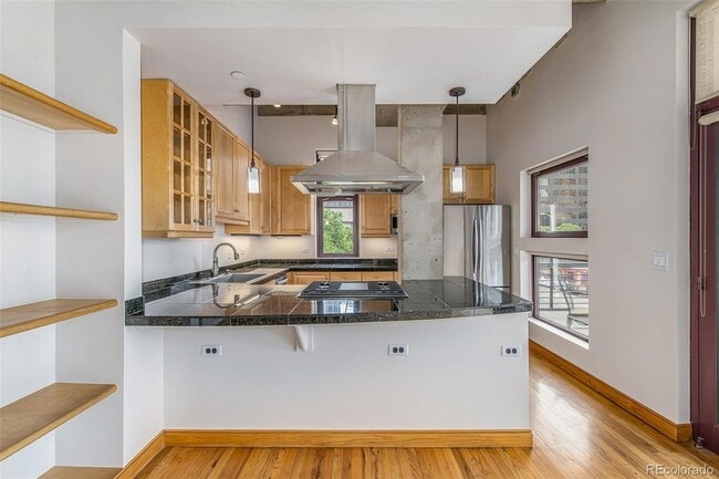 Building Photo - 1020 15th St