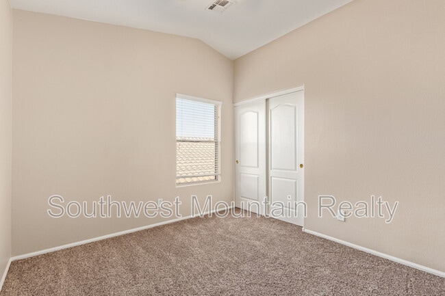 Building Photo - 42538 Sparks Ct