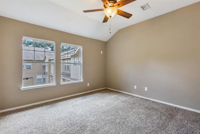 Building Photo - 80 Scarlet Woods Ct