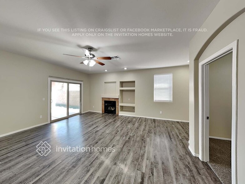 Building Photo - 12552 W Estero Ln