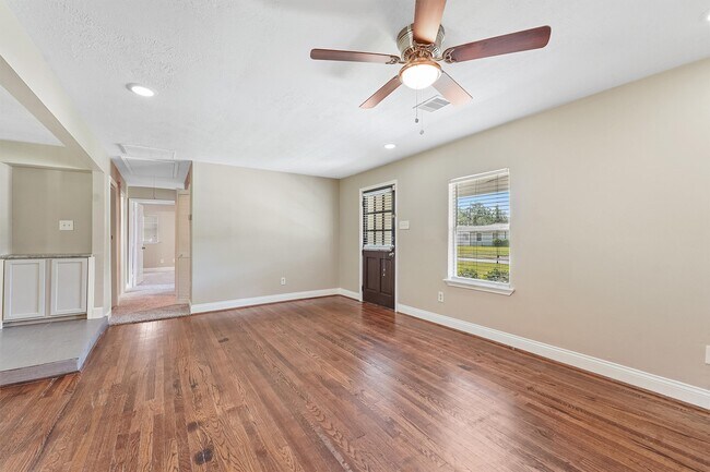Building Photo - 4815 Arvilla Ln