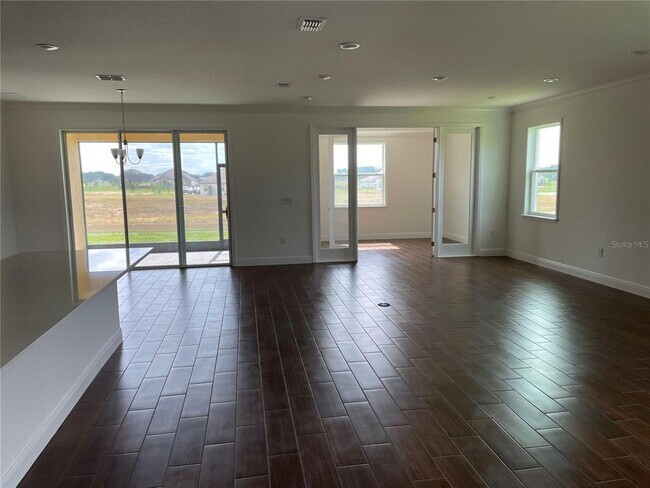 Building Photo - 10067 Dolphin Gull Cir